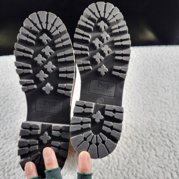 NWOB Marc Fisher LTD Women's Izzie suede Leather Ankle Boot size 5 - Picture 5 of 7